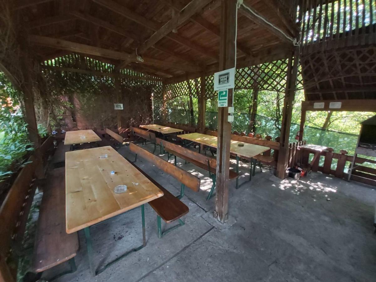 Bungalow Camping Edelweiss - Floare De Colt - Gyopar Rimetea Extérieur photo