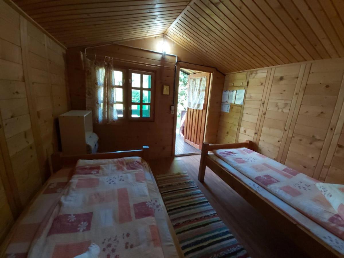 Bungalow Camping Edelweiss - Floare De Colt - Gyopar Rimetea Extérieur photo